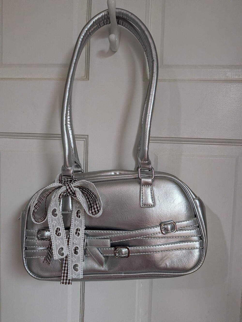 Silver Metallic Women's Shoulder Bag